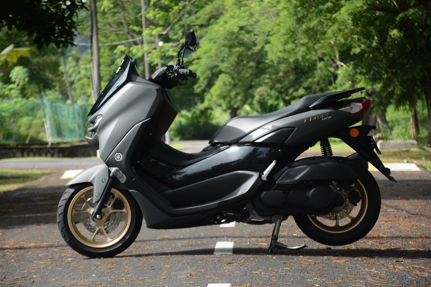 Yamaha NMAX 300cc 2024 เปิดตัว มีอะไรใหม่ในเรื่องของ thiết kếภายนอก? 1