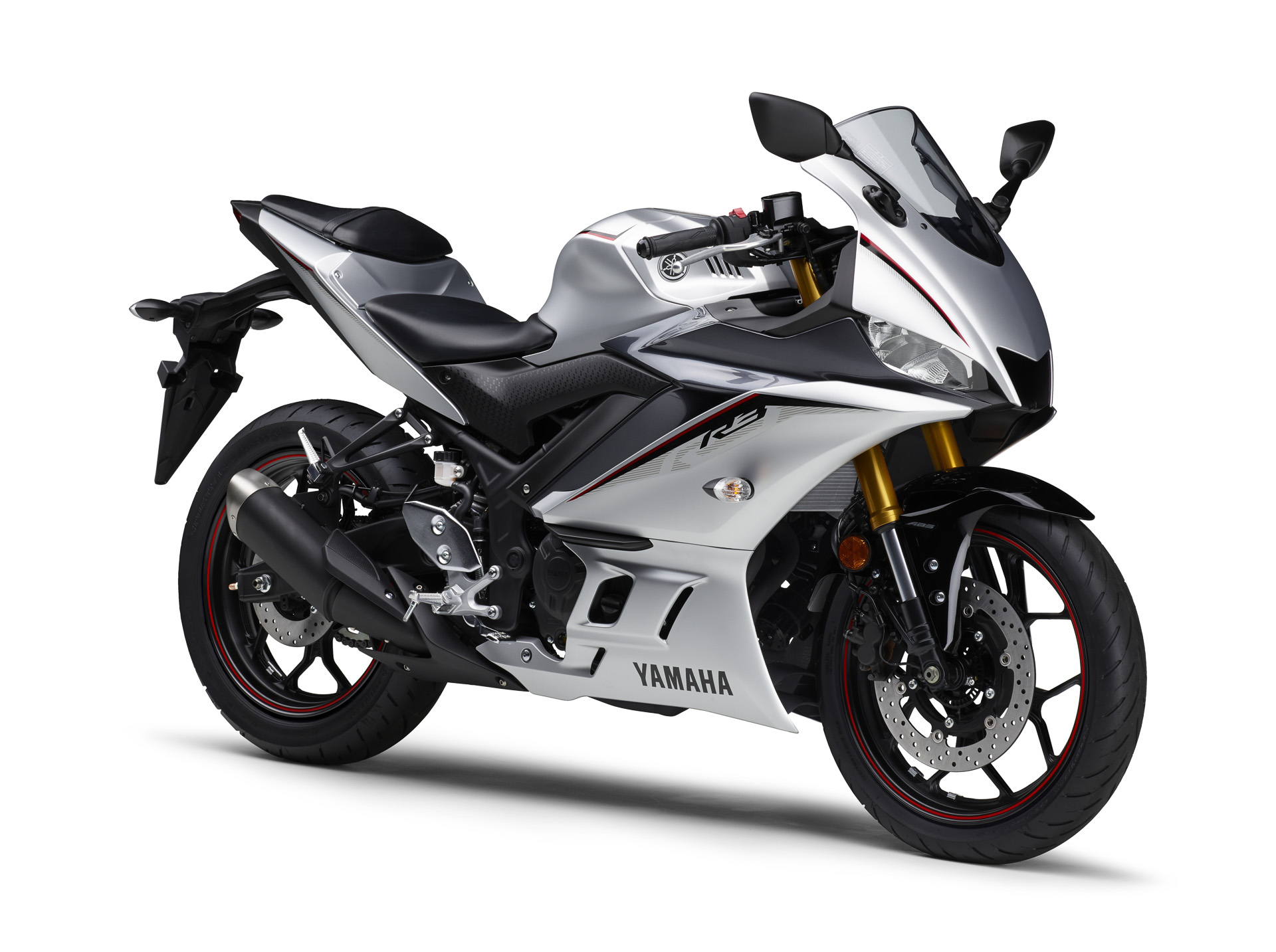 ฉันควรซื้อ Yamaha YZF-R3 2024 หรือไม่ YZF-R3 ปี 2024 มีข้อดีอะไรบ้าง?  4